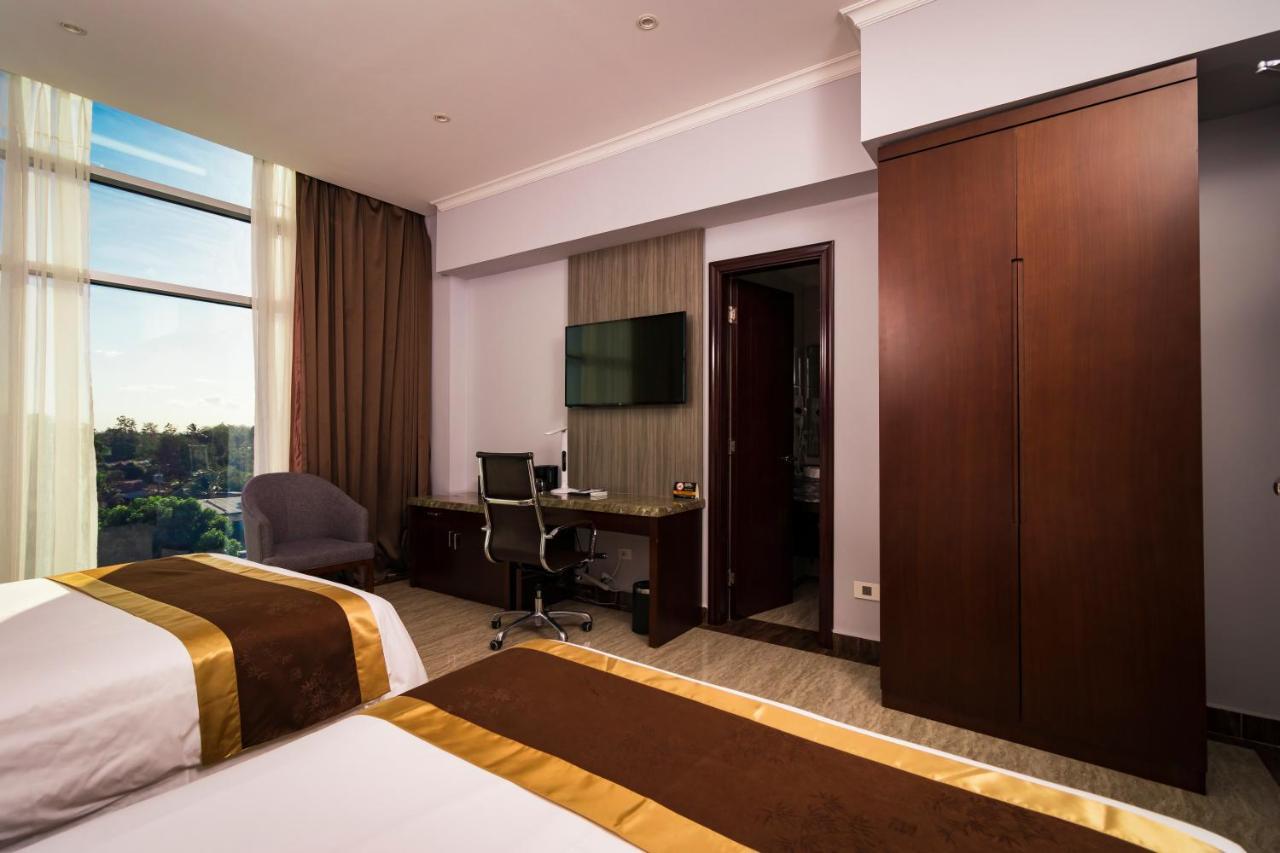 City Plaza Hotel&Suites David Exterior foto